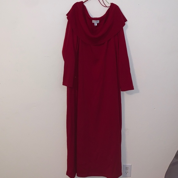 Sweater Dress - Picture 1 of 2
